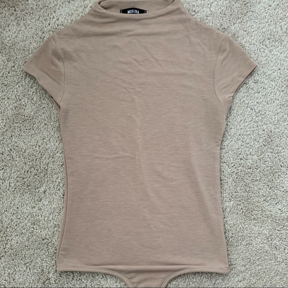 Taupe bodysuit shirt